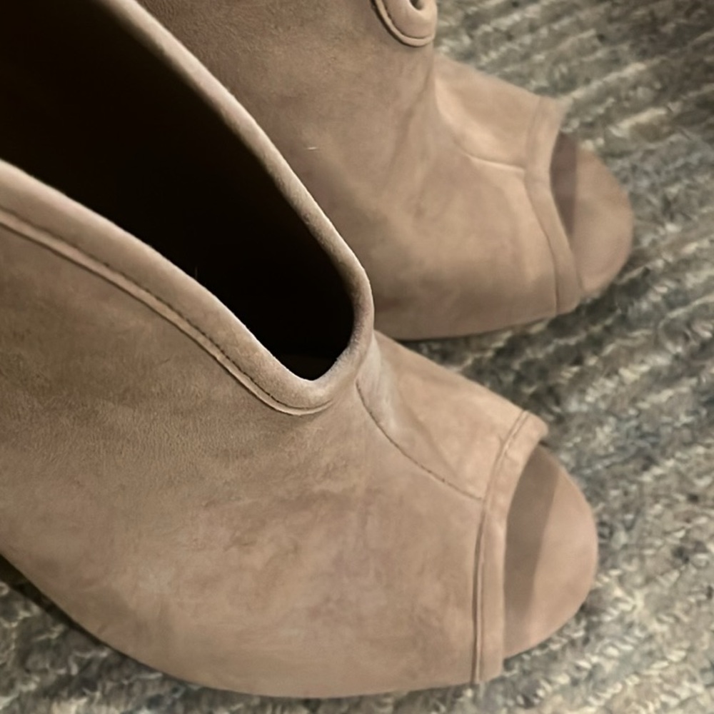 Vincent Cumato Peep Toe Suede Stiletto Heel beige, beautiful size 9.5 - Picture 7 of 11